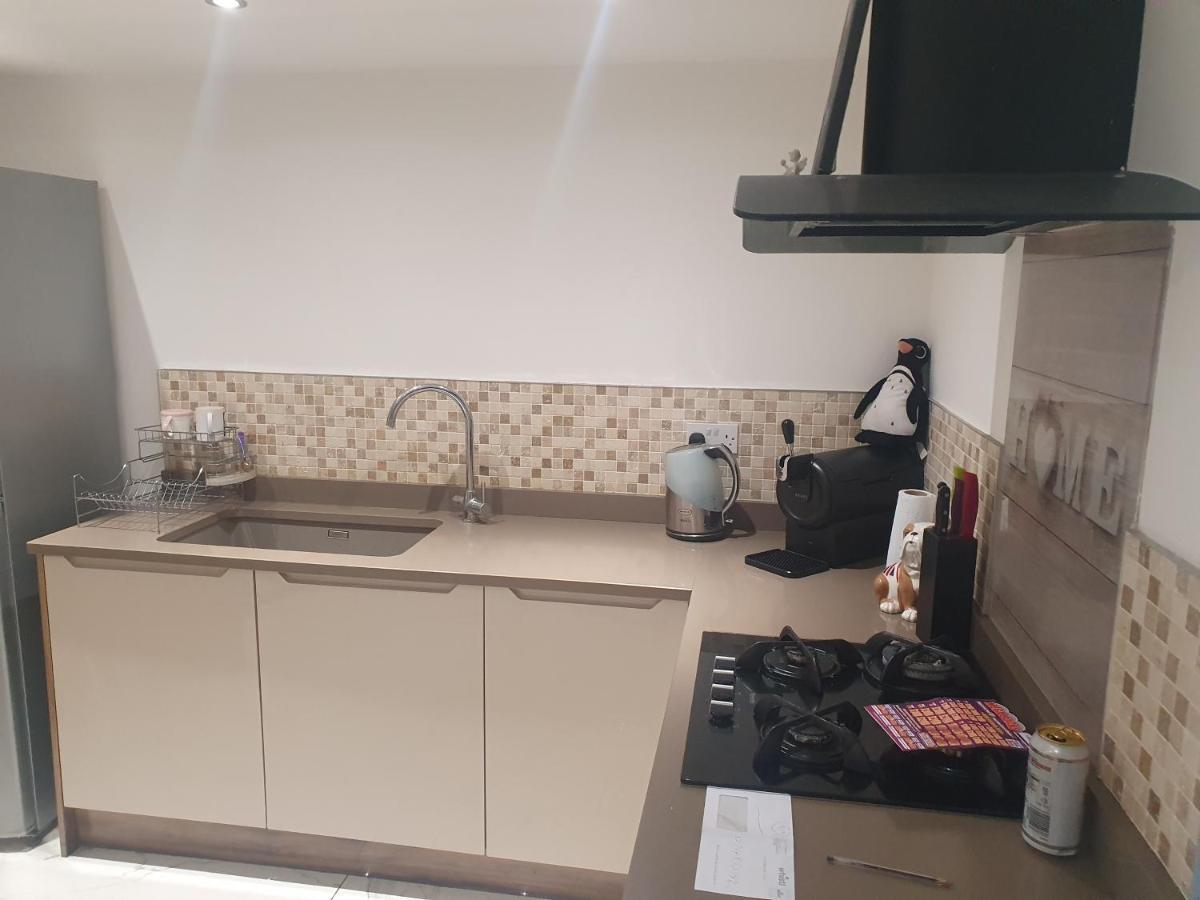 The Hawthorns Large Detached 3 Bedroom Family Home ซีแฮม ภายนอก รูปภาพ