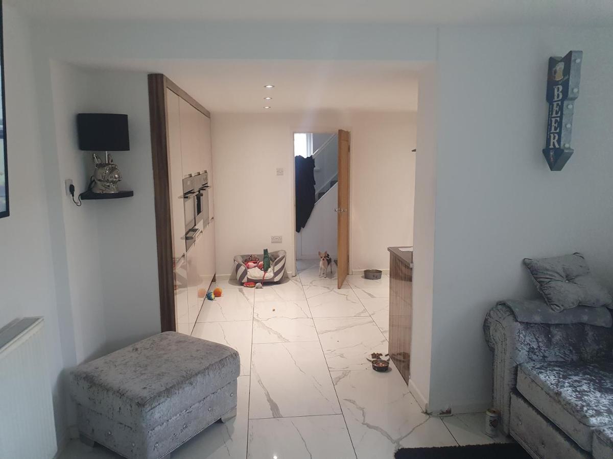 The Hawthorns Large Detached 3 Bedroom Family Home ซีแฮม ภายนอก รูปภาพ